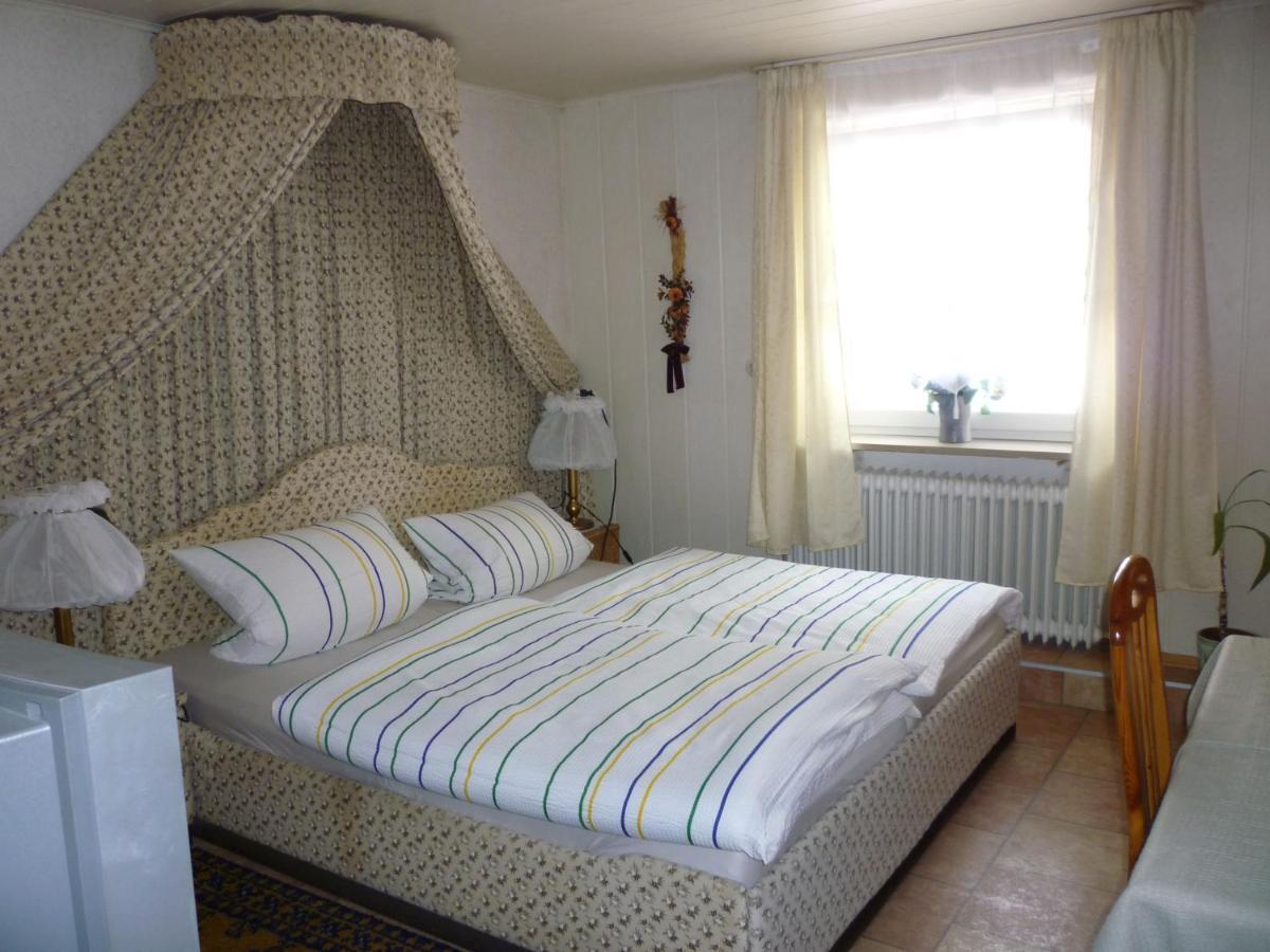 Gasthaus - Pension Am Buchberg Monchsdeggingen Dış mekan fotoğraf